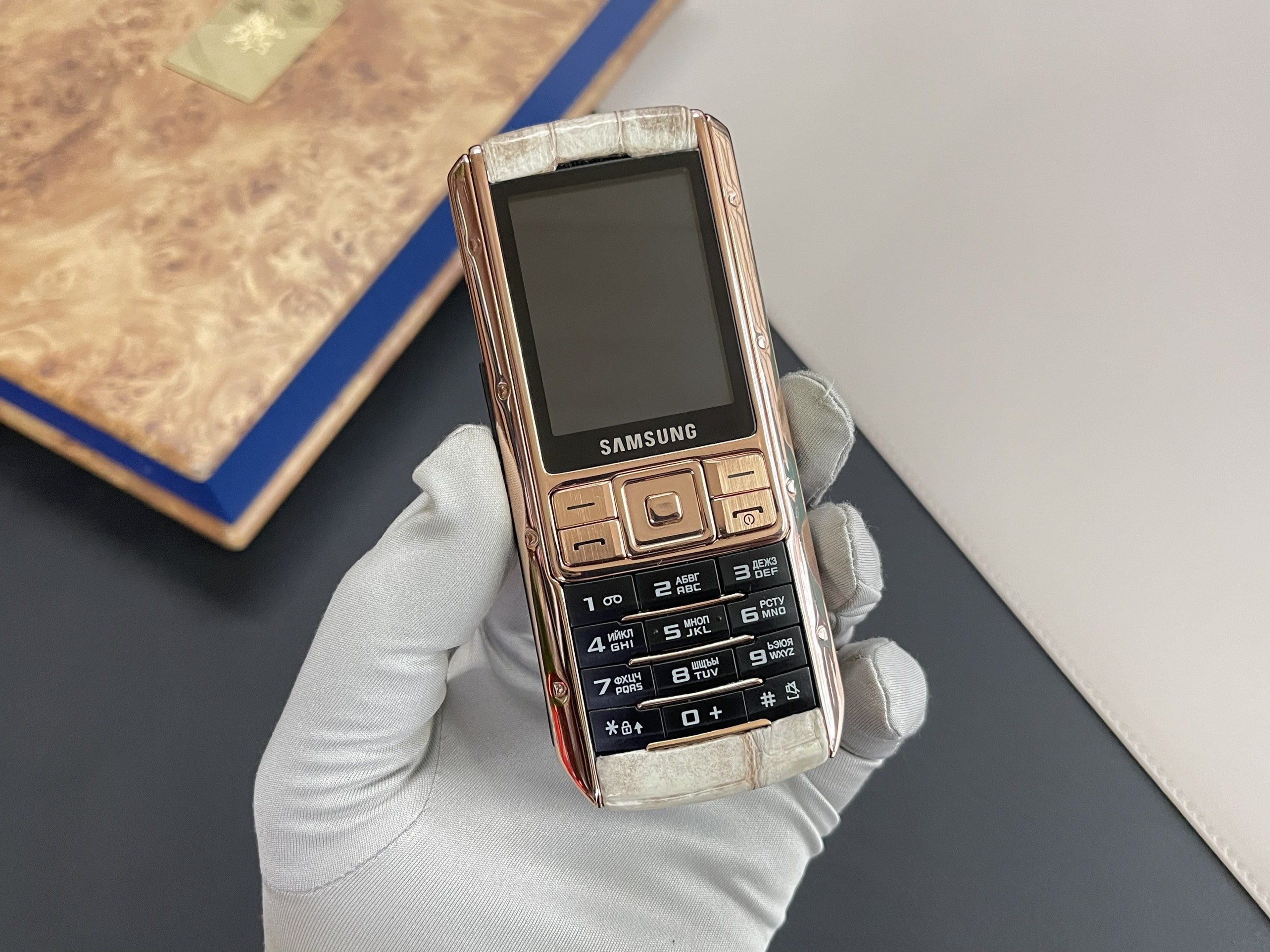 Samsung Ego điện thoại chống nghe lén Trên tay Samsung Ego S9402 mạ vàng hồng 